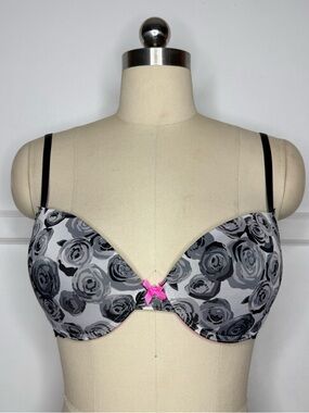 XOXO rose bra